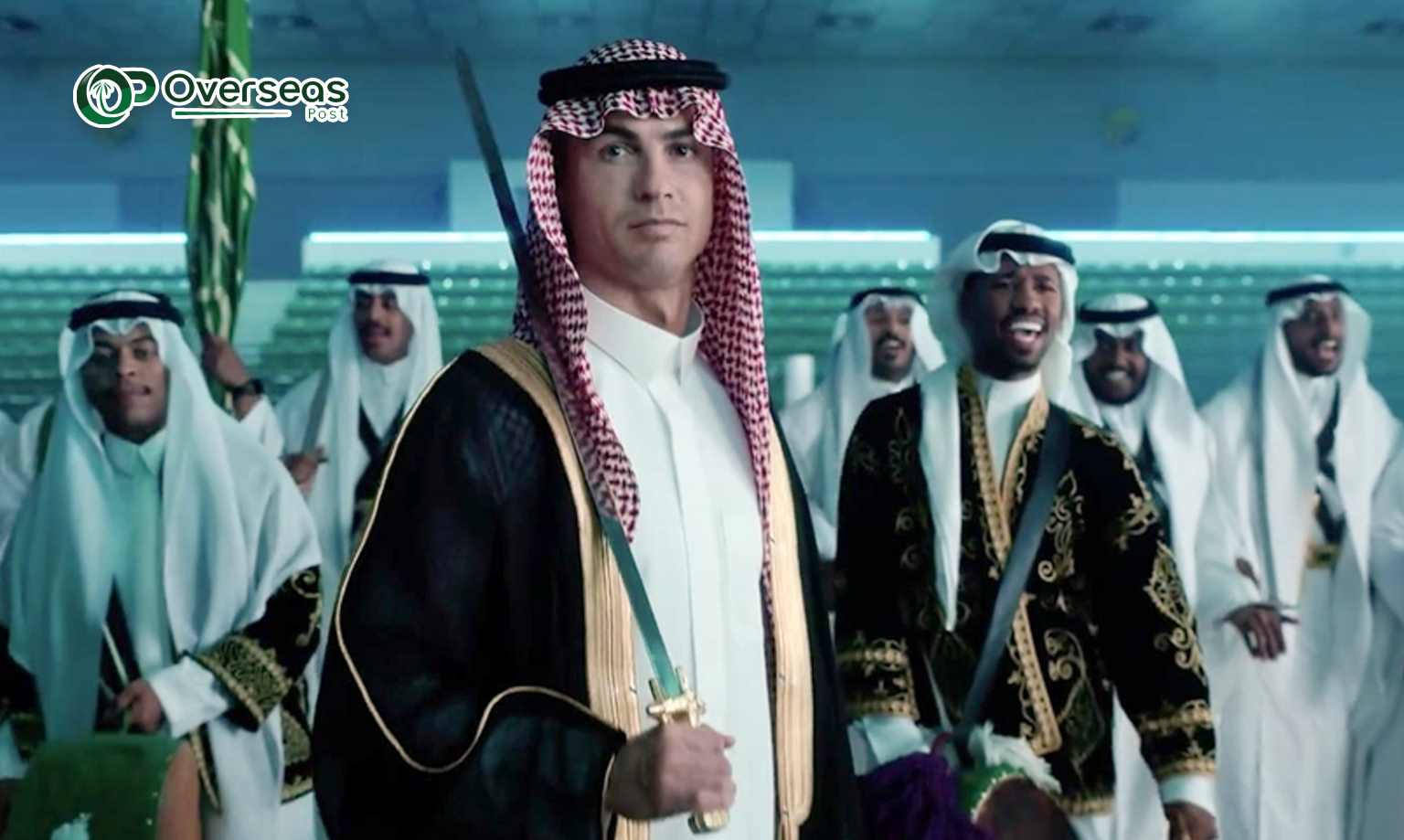 ronaldo in saudi dress