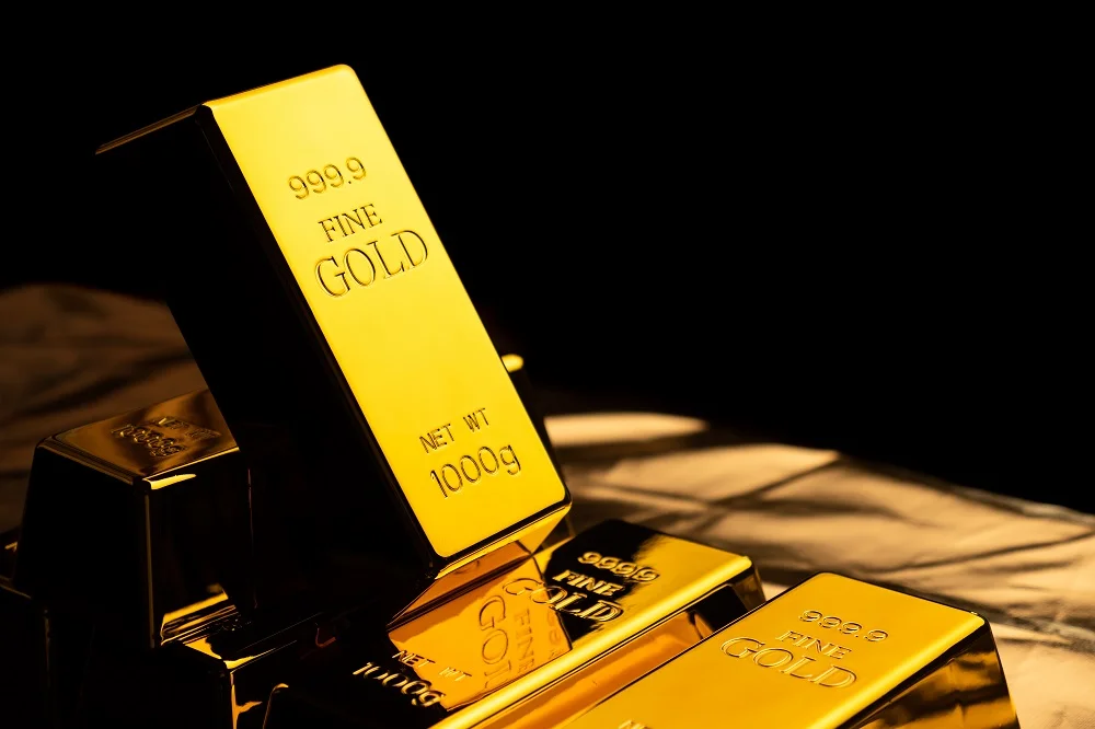 close up of gold bars on black bacground financia 2026 01 07 05 41 54 utc