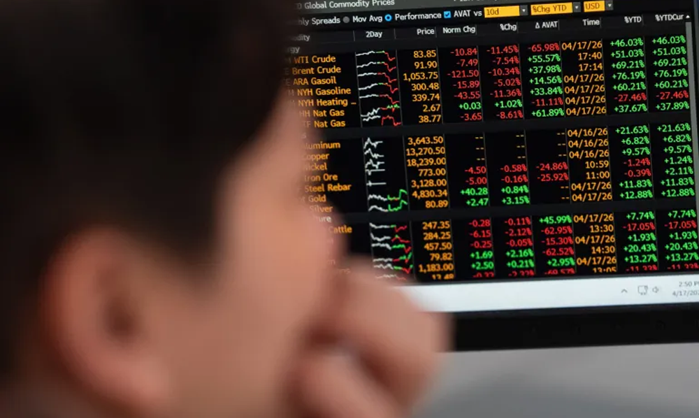 تیل مارکیٹ مشکوک سودے آبنائے ہرمز عالمی تجارت