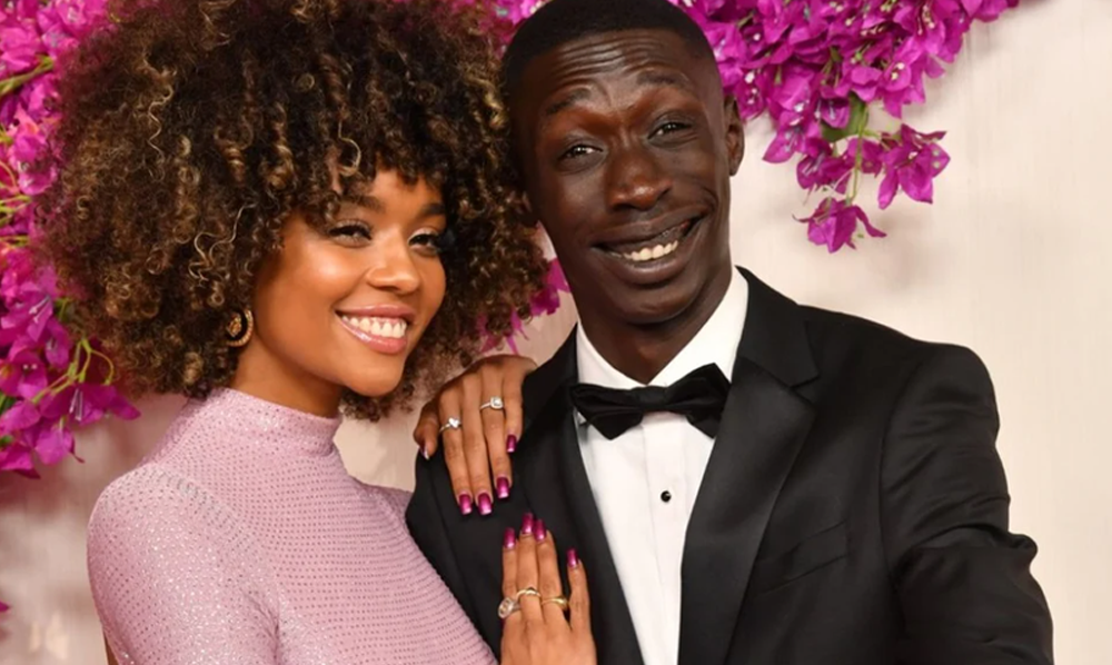 ٹک ٹاک اسٹار خابی لام کی طلاق اور ان کی اہلیہ کے حوالے سے وائرل ہونے والی خبروں کی تصویر