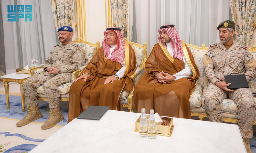 prince khalid bin salman with greece counterpart 2