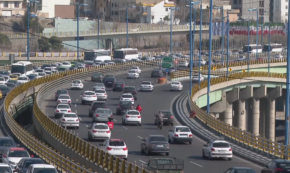 ایران پر اقتصادی پابندیاں اور تہران میں مہنگائی کے خلاف عوامی ردعمل