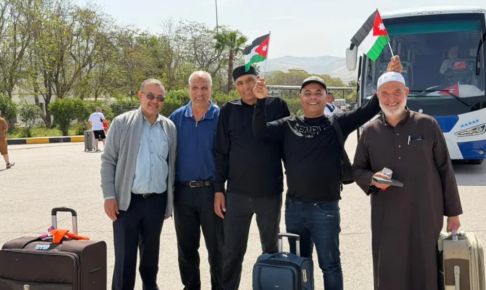 اردن کے راستے فلسطینی عازمین کا سفرِ حج اور استقبالیہ مناظر
