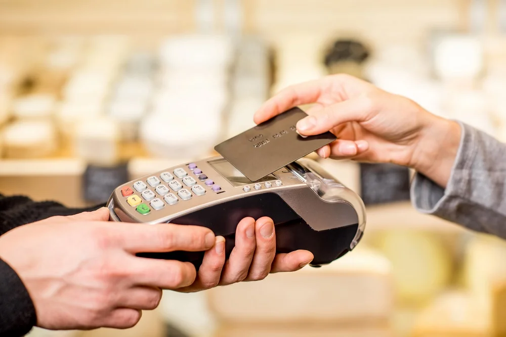 paying with card in the food store 2026 03 25 00 22 29 utc