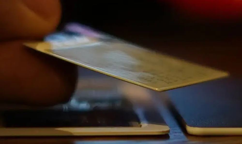 small computer like credit card 1