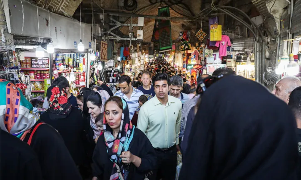 دنیا بھر کے بینکوں میں منجمد ایرانی اثاثے اور امریکی پابندیاں